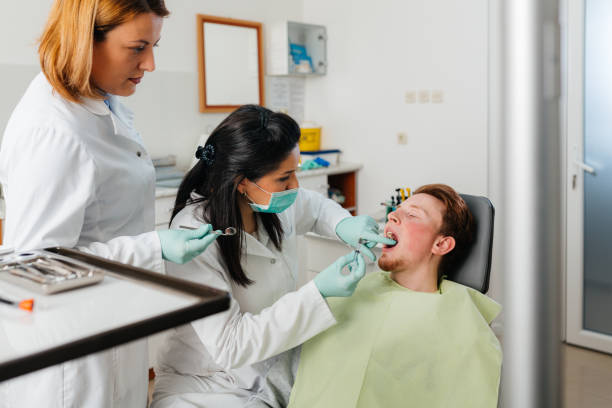 Best Emergency Dental Care for Broken or Chipped Teeth in Hampton, IL